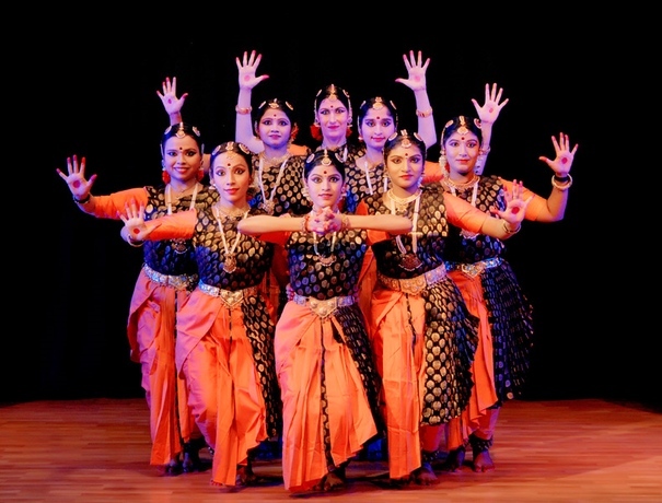 Aasma Dance  Company