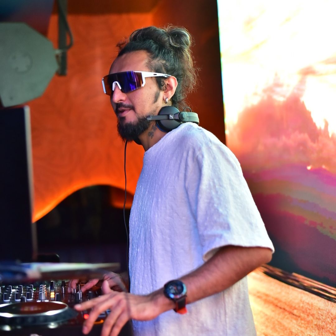 Dj Sri Ram