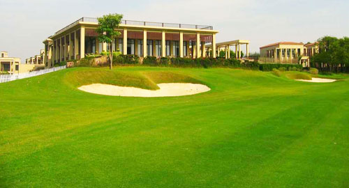 SEASON TARUDHAN VALLEY GOLF RESORT