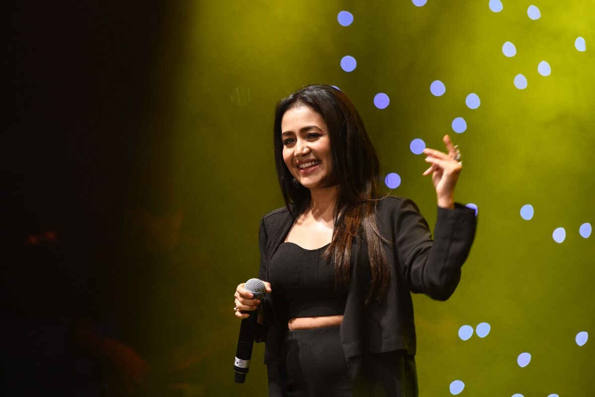 Book top Punjabi Singers for Event, weddings and corporate events