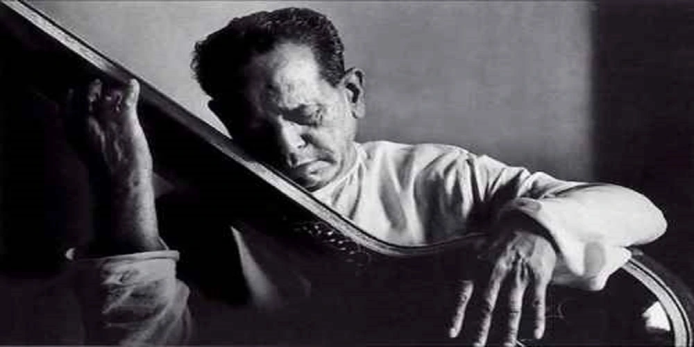 Pandit Bhimsen Joshi Book Classical Artist