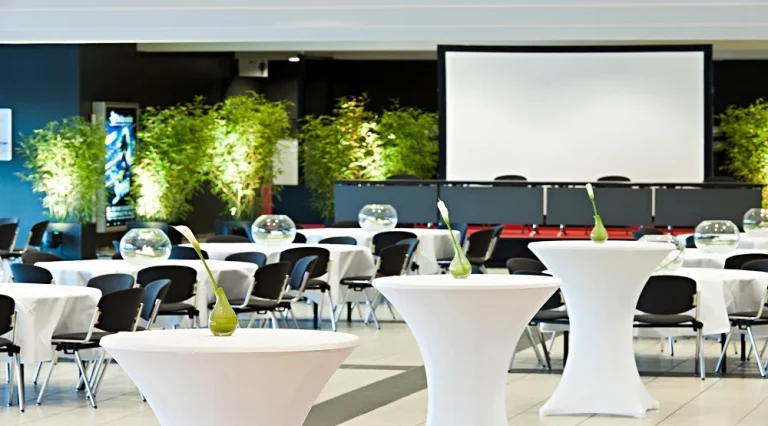 Budgeting-Friendly Corporate Event Setup