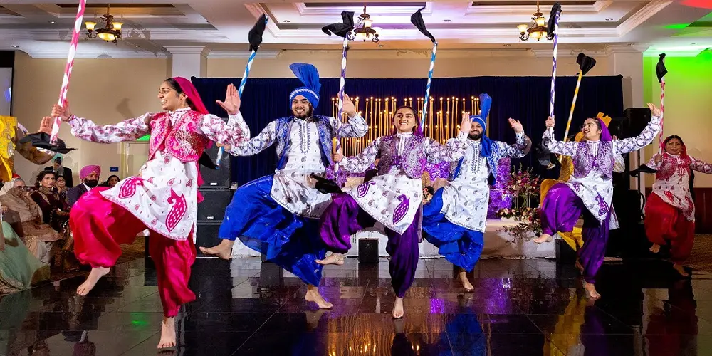 Bhangra dance group